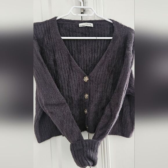 Pull & Bear fuzzy ribbed cropped cardigan - Picture 1 of 2